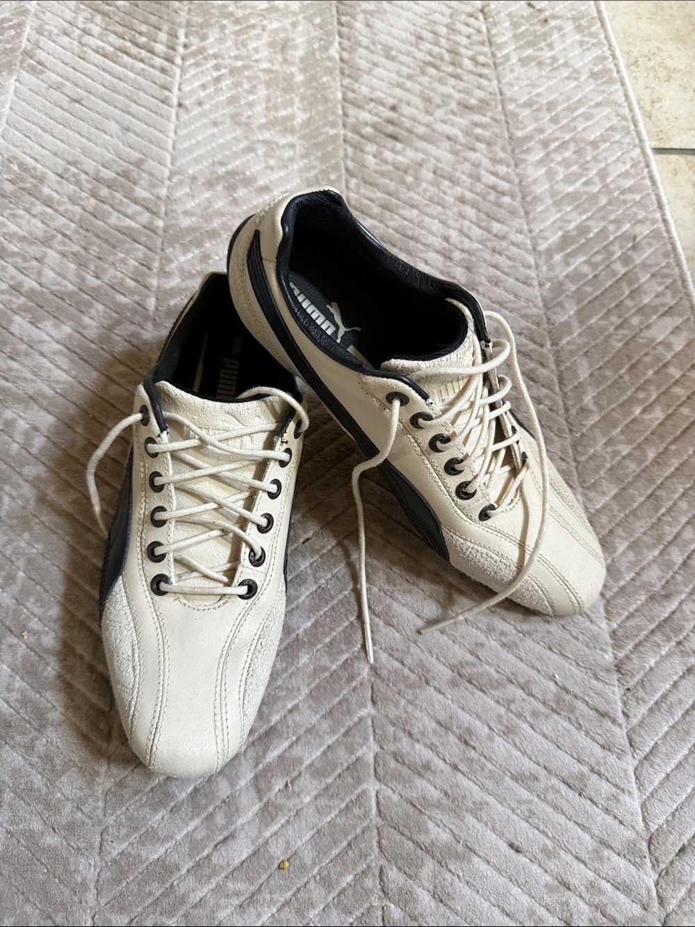 PUMA Scuderia Ferrari Motorsport Shoes Cream Black Leather Suede Low Top woman 7